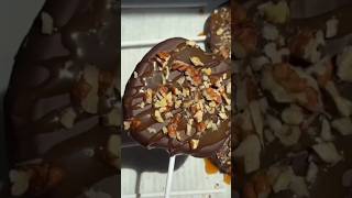 Caramel Apple apple caramel chocolate apples easy foodie foodlover fall cooking yummy yum [upl. by Buckley]