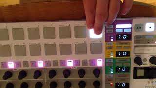 Beatstep pro drum trigger problem [upl. by Gracye]