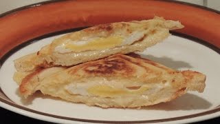 Egg and cheese toast in a sandwich maker Melissa toaster [upl. by Philbin]