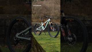 Yeti SB140 TURQ  Shimano XTR  Burgtec  Chris King  Fox 36 amp Fox DHX2 shorts mtb cycling [upl. by Doscher]