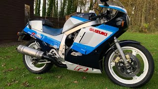 Suzuki Gsxr1100 J Slabside [upl. by Idnarb489]