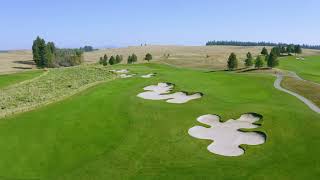 Hole 4  Circling Raven Golf Club drone fly over Coeur d Alene Casino Resort amp Hotel [upl. by Neladgam]