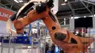 Kuka Roboter KR 1000  Der größte Roboter der Welt [upl. by Prospero]