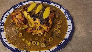 Poulet aux olives et citrons confitsOlives lemon confit chicken  Recette marocaineMorrocan recipe [upl. by Doreg655]