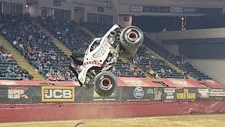 MONSTER JAM DAYTON OHIO NUTTER CENTER DIRT BIKES DONUT COMPETITION and FREESTYLE [upl. by Haras329]