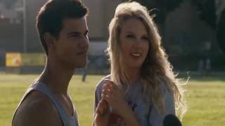 Taylor Swift and Taylor Lautner in Valentines Day Movie Kiss Scene  HD [upl. by Euqnom]