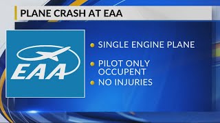 UPDATE EAA calling plane crash in Oshkosh a quotforced landingquot [upl. by Lindberg265]