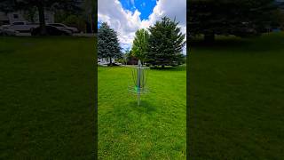 61ft par 2 😲 Gianinetti Park Disc Golf • hole one ⛳️ Carbondale Colorado 🇺🇸 discgolf colorado [upl. by Lelah]