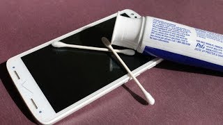 Easy hack to remove scratches from iPhone Gorilla Glass Screen [upl. by Avehstab]