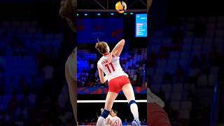 Gicquel 11 Vs Zehra Gunes 18 Vollyball jump shot 🤯 [upl. by Eveleen]