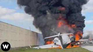 Shocking Catastrophic Plane Crashes Filmed Seconds Before Disaster  What went wrong [upl. by Nwahsd239]