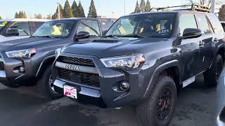 New 2024 Toyota 4Runner TRD Pro Vs 2024 Toyota SR5 4Runner new color alert 🚨 [upl. by Chrissa485]