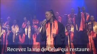 CHAQUE GESTE CHAQUE SOURIR NEW GOSPEL FAMILY BY EYDELY WORSHIP CHANNEL YouTube [upl. by Anowahs]