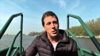 Freek Vonk ruimt de Biesbosch op [upl. by Leonanie810]