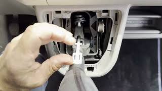 Einbau ICT Led Schaltknauf MAN TEG How to gear shift knob remove change instruction [upl. by Bekaj]