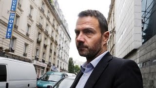 El ex operador de bolsa francés Jérôme Kerviel sale de la cárcel [upl. by Inaluahek183]