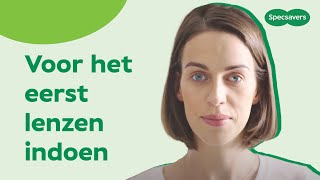 Contactlenzen aanbrengen uitleg voor beginners  Specsavers NL [upl. by Jeannette]