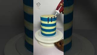 How to make striped buttercream cake caketutorial buttercreamcake diycake youtubeshorts shorts [upl. by Adnolrehs]