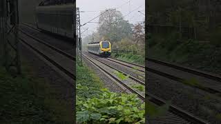 Bahnübergang Schloss Heuchlingen Flirt BR 430 aus Möckmühl bei leichtem Nebel frankenbahn bwegt [upl. by Deland]