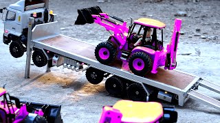 Loader Of Colors  Transporting Pink JCB Backhoes Digger RC  JCB Of Dubt Video [upl. by Eirahcaz]