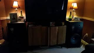 Cerwin vega MX400 Short test with Yamaha integrated amplifier and Denon DVD player [upl. by Jehoash]