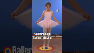 Ballerina Aya laat een plié zien  Kijk Mij Nou  Kindertijd KRONCRV [upl. by Nolrak]