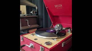 Ranko Fujisawa（藤沢 嵐子）♪Los Picconeros♪ 1953年 78rpm Decca Model No 50 phonograph [upl. by Harret]