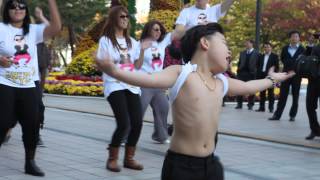 Gangnam Style Experience with Little Psy French KPop Fans in Seoul [upl. by Ithsav166]