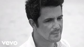 Alejandro Sanz  No Me Compares Official Video [upl. by Cutlip]