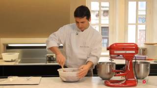 Valrhona  En coulisses avec Pierre HERME [upl. by Llij56]