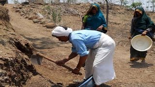 Maharashtras Mountain Man Built 40km Road in 57 Years [upl. by Nithsa]