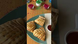 Holi special thread Samosa recipe ❤️😋short holi viral samosa food [upl. by Avon94]