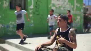 Gera MXM Suelo Soñar Correr y Tropezarme Video Oficial [upl. by Anafetse]