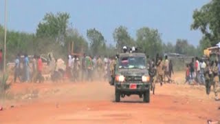 Vicepresident Riek Machar leaves Juba with his troops [upl. by Rogerg300]