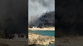 Vasto incendio a Lido Silvana Marina di Pulsano [upl. by Eulalie]