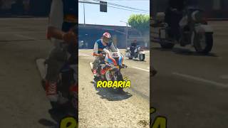 Finjo ser POLICIA 👮 y Robo UNA MOTO DE CARRERAS en GTA 5 [upl. by Emersen]