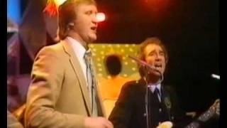 Top Of The Pops 18th December 1980 P3 [upl. by Anialad]