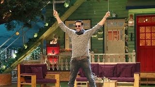 Akshay Kumar makes a Heroic entry on The Kapil Sharma Show [upl. by Ajiram]