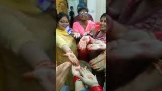 Pehchan kaun shorts youtbeshorts viralvideos moujmasti [upl. by Krueger]