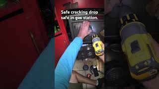 Safe cracking drop safety deposit in gas station safecracking drill safelockout safteydeposit [upl. by Llertak]