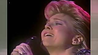 Olivia in Concert Olivia Newton John Utah 1982 NEW [upl. by Boleyn]