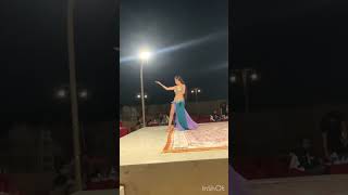 💃 Dubai Safari Camp में Arabic लड़की का खूबसूरत डांस ✨  Enchanting Performance [upl. by Chelsie340]