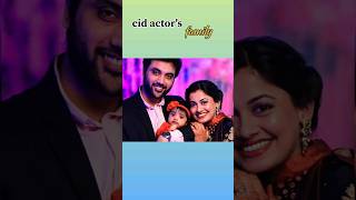 Dekho🤯 cid actors ke family cid foryou shortfeed actor viral Bollywood family cidtvshow [upl. by Oicneconi678]