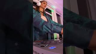 ALLiZEN house music mix dj femaledj housemusic electronicmusic techhouse djmix [upl. by Klingel34]