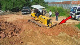 Amazing Power Billdozer Kumatsu D31p pushing soil Pour dry soil into flooded soil ampTruck 5Ton [upl. by Susy195]