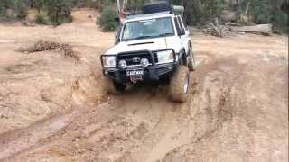 76 Series Landcruiser  35s  big lift  Mundaring Powerlines  wwwoffroadwacom [upl. by Nnaytsirk]