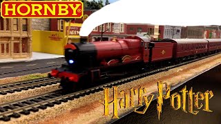 Hornby HO Scale OO Scale Harry Potter Hogwarts Express 5972 with DCC amp Sounds [upl. by Graniah80]