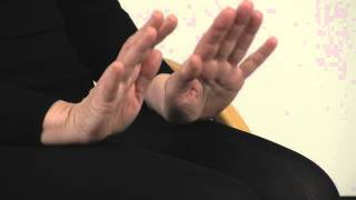 Ergotherapie oefening hand optillen [upl. by Carmen]