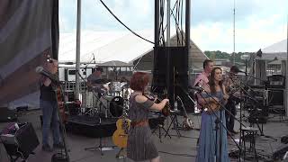 Darin amp Brooke Aldridge No Mistakes Live at The Earl Scruggs Festival [upl. by Vada]