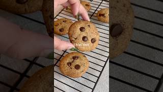 Galletas chips ahoy saludables ✨ lowcarbcookies healthycookies chipsahoy recetasfit recetas [upl. by Nyvar]